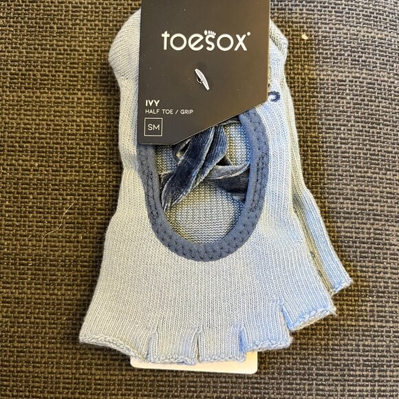 Pilates toesox Ivy Half Toe Grip Socks - Small - Picture 3 of 5
